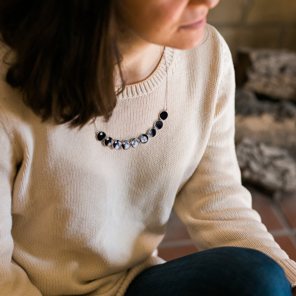Curved Moon Phase Necklace in Silver